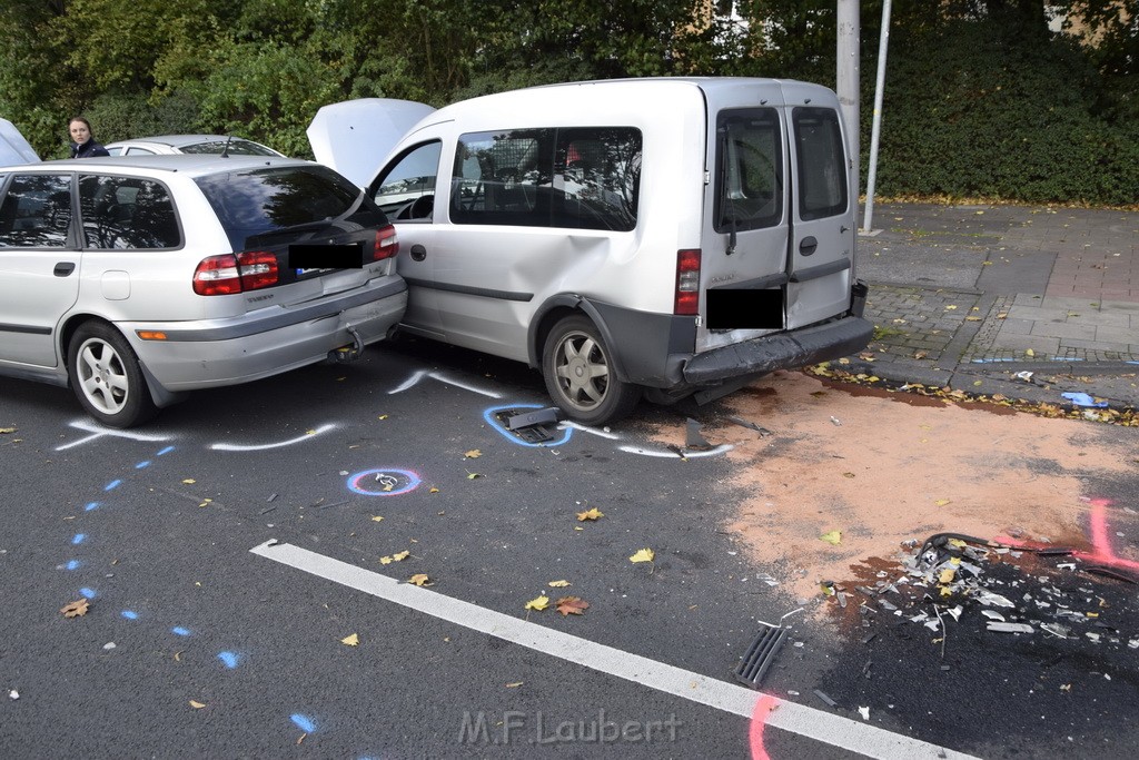 VU Koeln Buchheim Frankfurterstr Beuthenerstr P200.JPG - Miklos Laubert